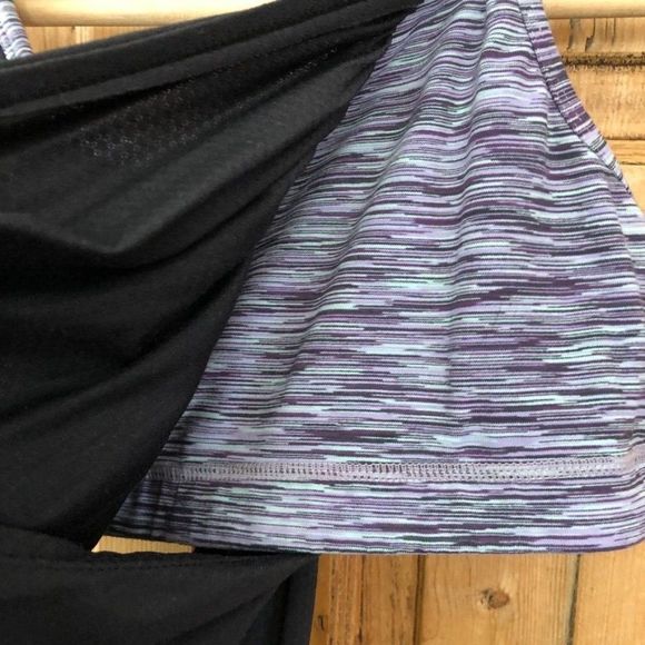 Lululemon 6 / 8 Tank Top Built in Bra - Picture 3 of 7